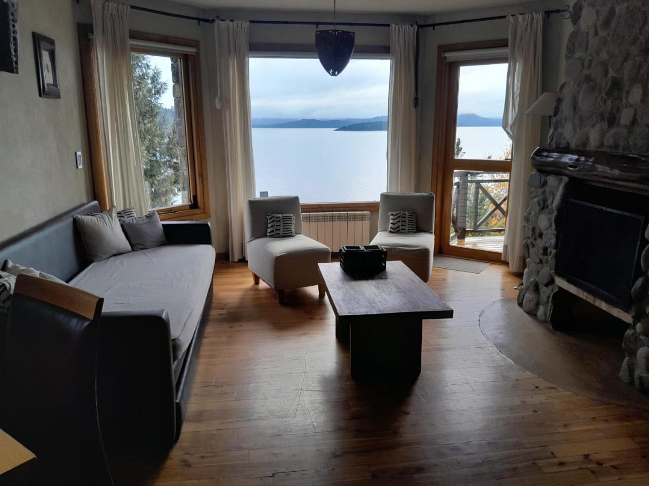 Lirolay Suites - Apart Hotel San Carlos de Bariloche Luaran gambar